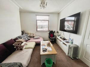 Lounge- click for photo gallery